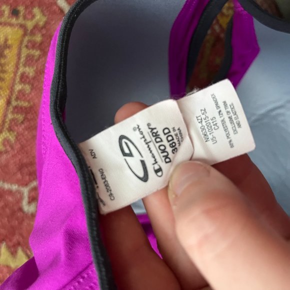 Champion Sports Bra - Picture 3 of 3